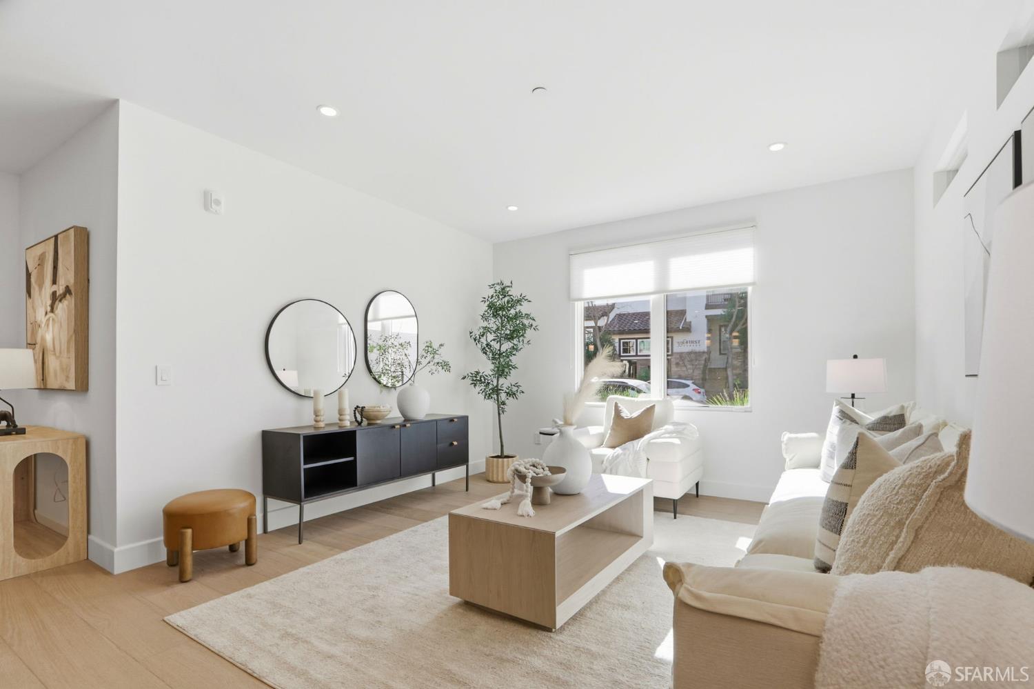 425 1st Street, Unit 14 Los Altos, CA 94022 - Photo 2 of 43