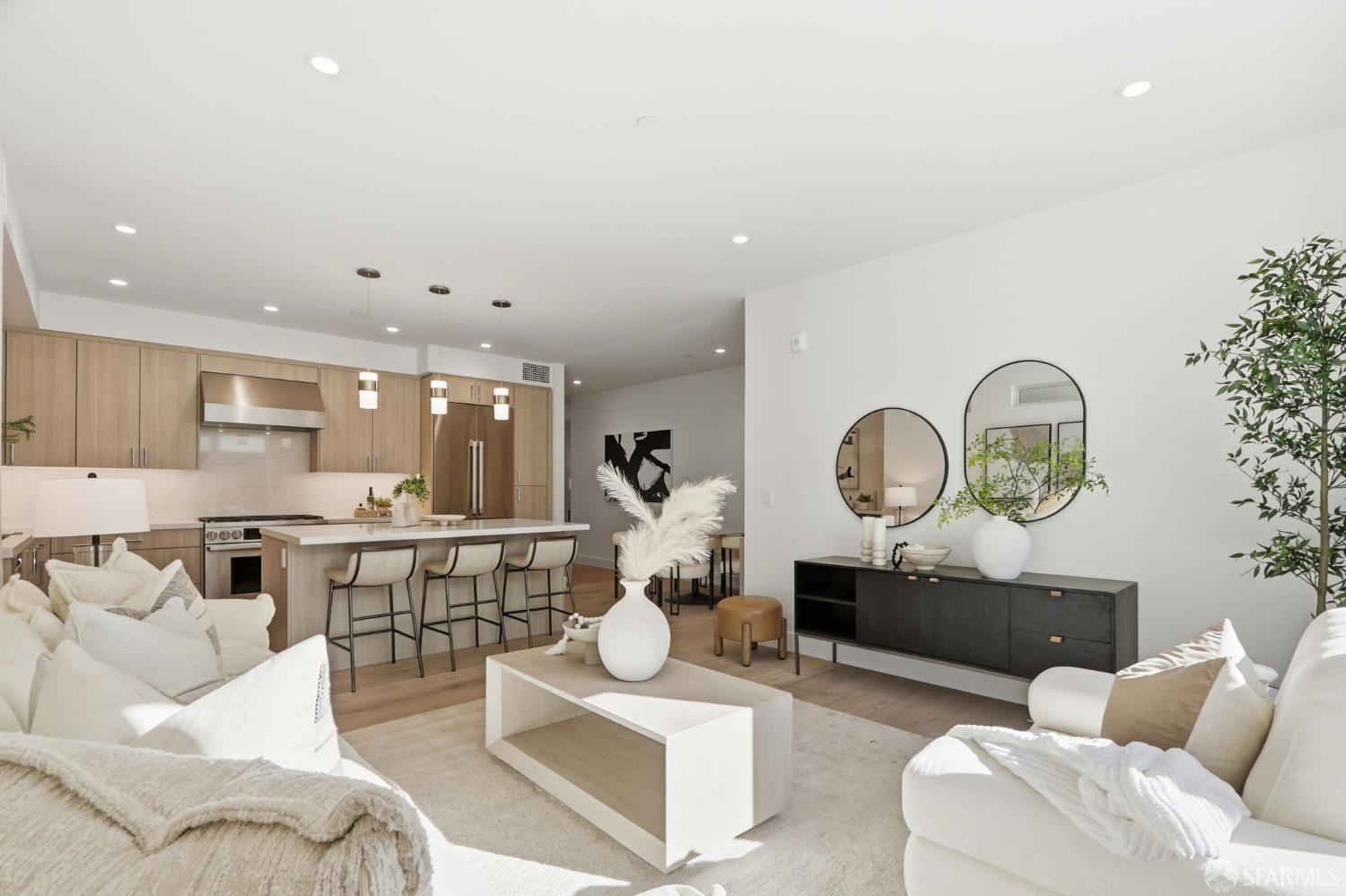 425 1st Street, Unit 14 Los Altos, CA 94022 - Photo 4 of 43