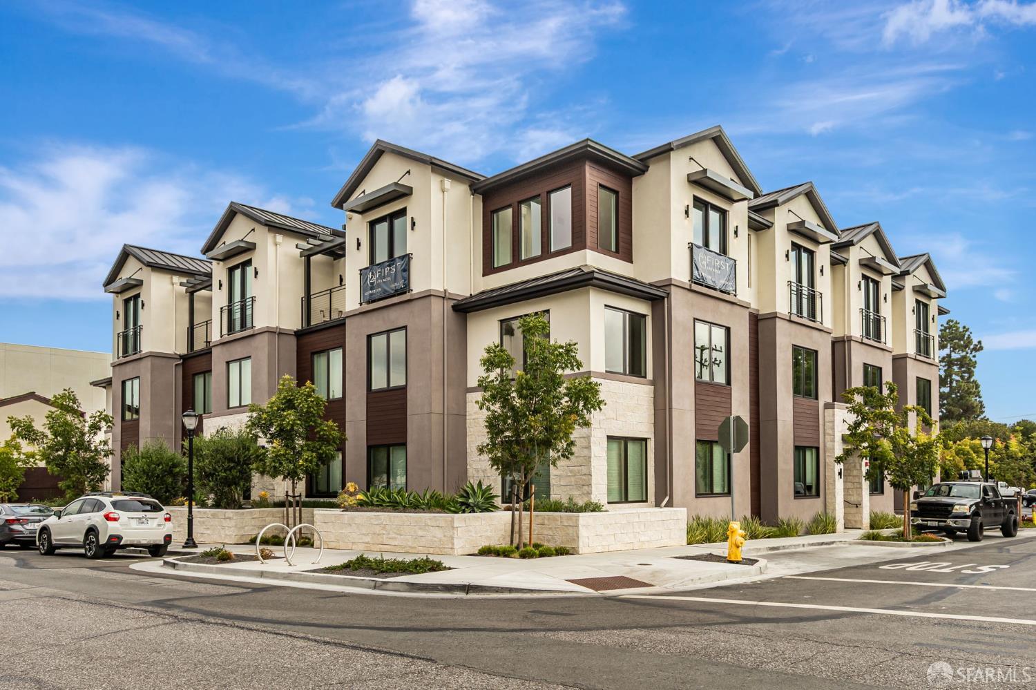 425 1st Street, Unit 14 Los Altos, CA 94022 - Photo 41 of 43