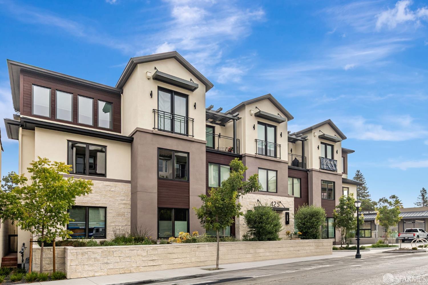 425 1st Street, Unit 14 Los Altos, CA 94022 - Photo 42 of 43