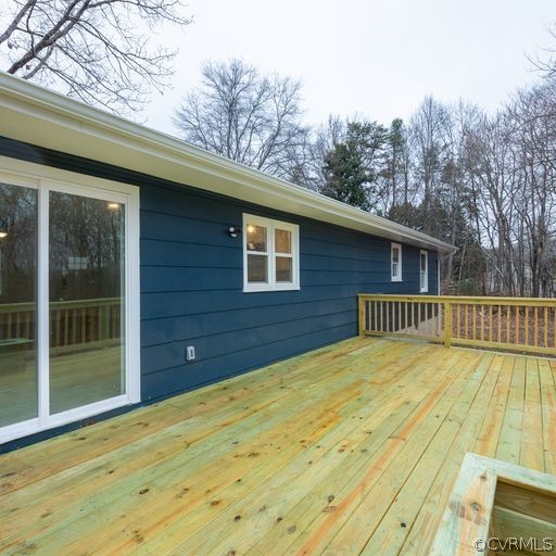 1814 Lockett Road Rice, VA 23966 - Photo 19 of 21 a view of a wooden deck