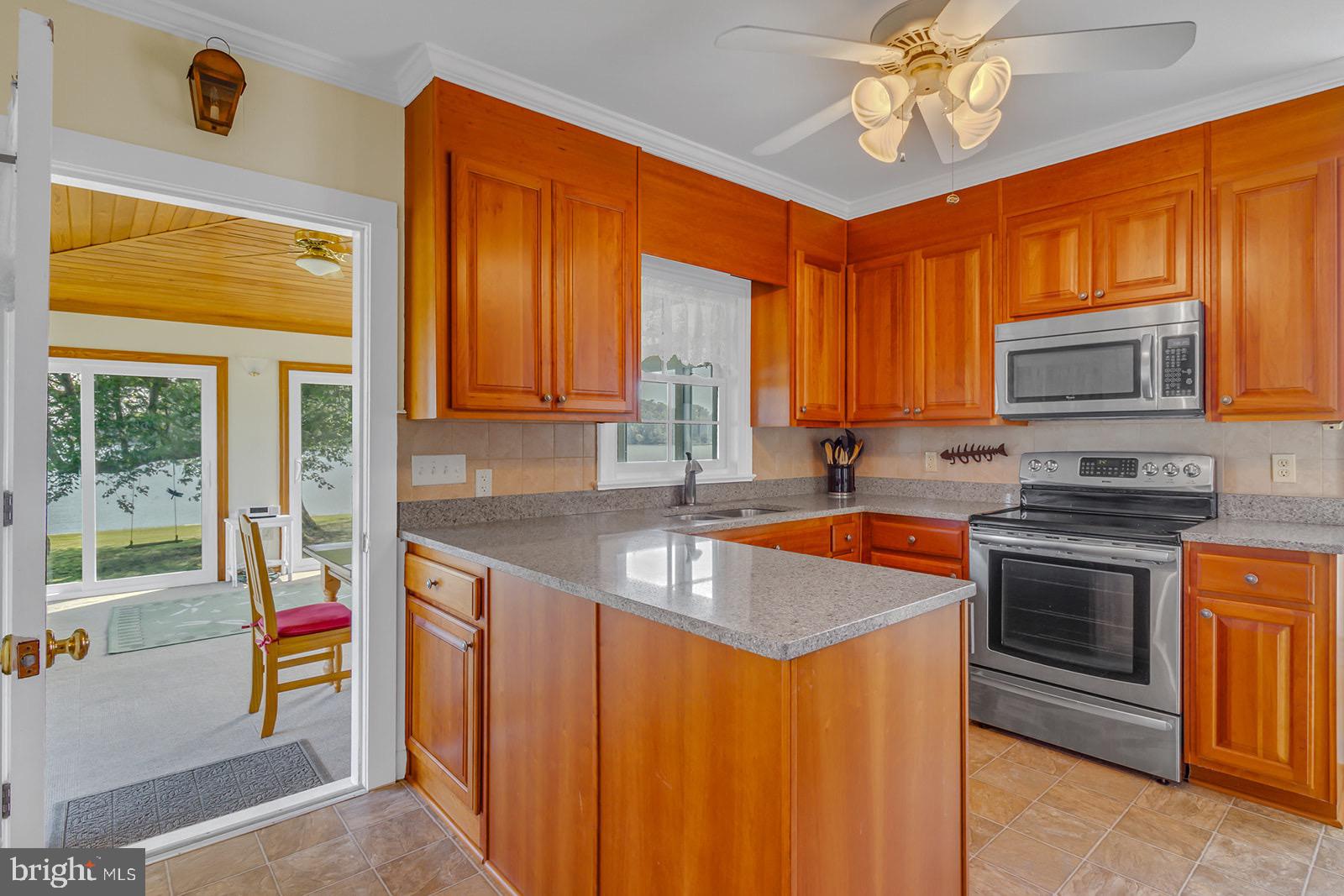 118 Harvey Lane Heathsville, VA 22473 - Photo 7 of 45
