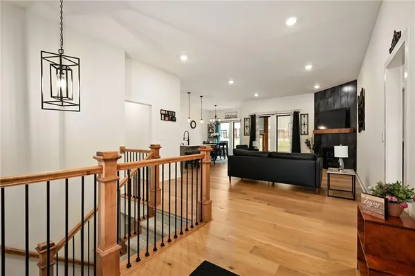 $550,000 | 1845 Falcon Court, Kearney, MO 64060