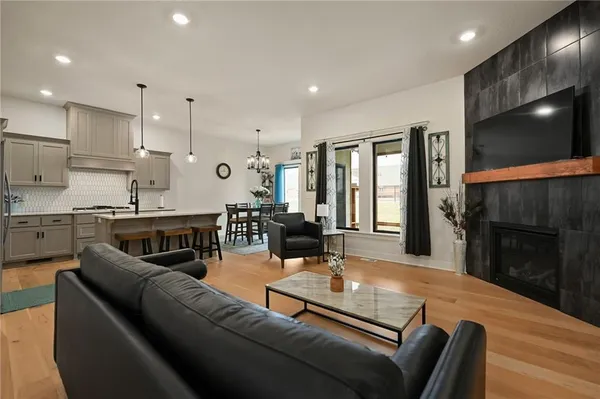 $550,000 | 1845 Falcon Court, Kearney, MO 64060