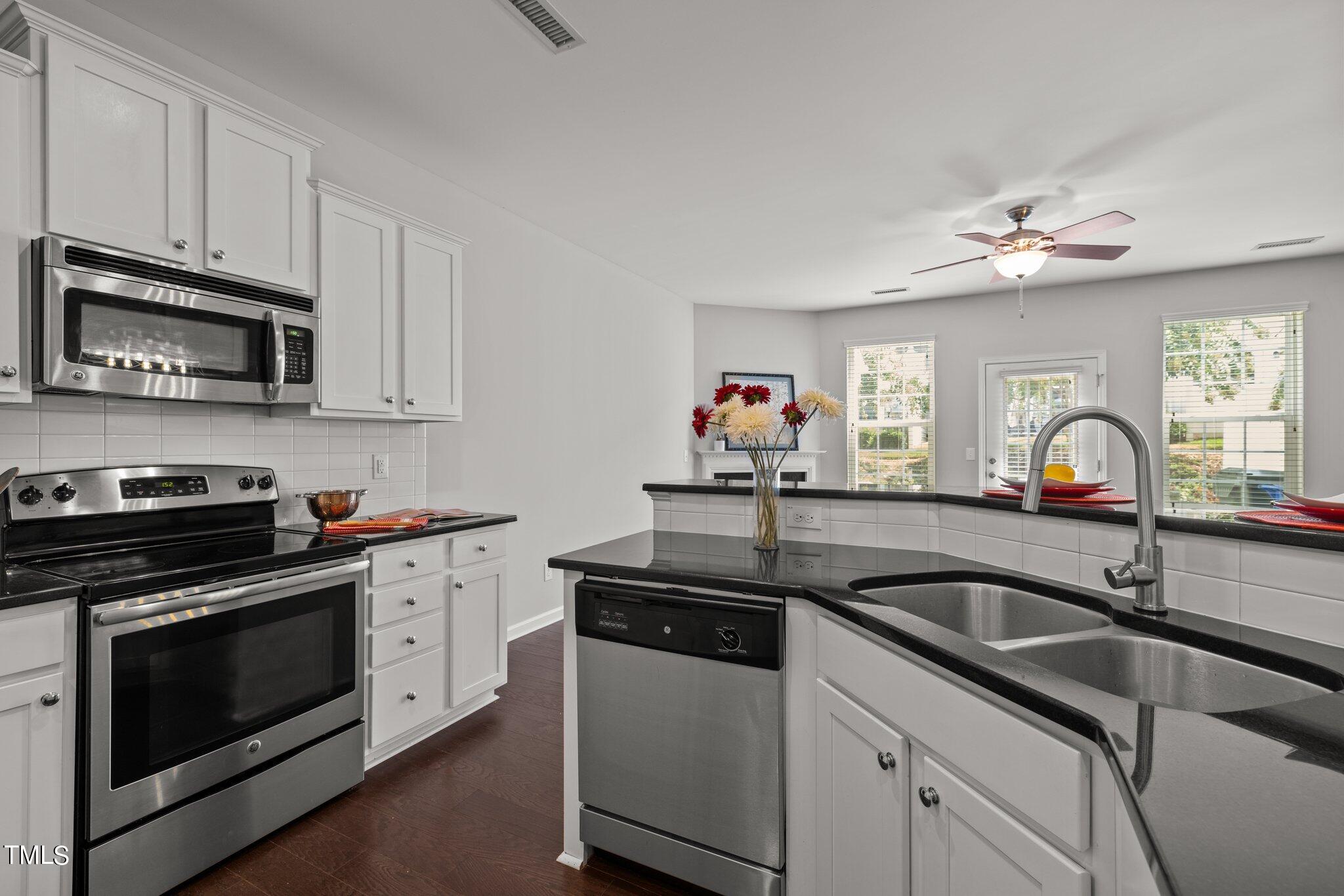 415 Starkey Street Raleigh, NC 27603 - Photo 18 of 45 27-web-or-mls-5Z8A5139