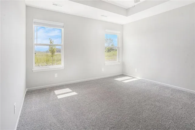 $527,500 | 630-632 Fall Meadow Lane, Belton, MO 64012