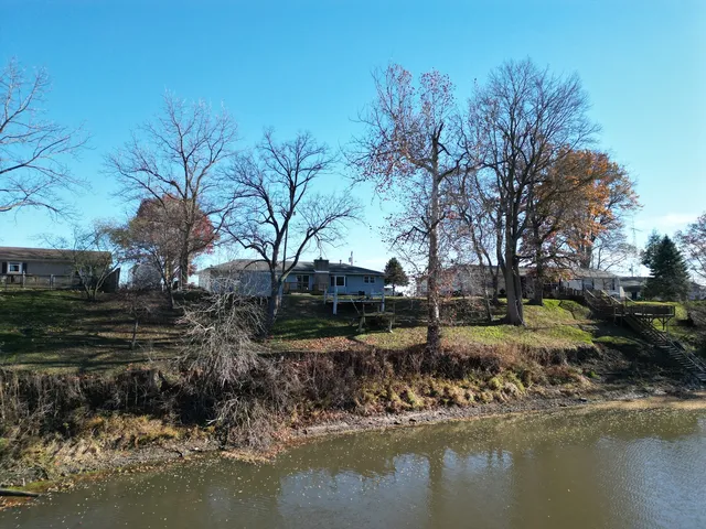 a close up of a snow on a floor