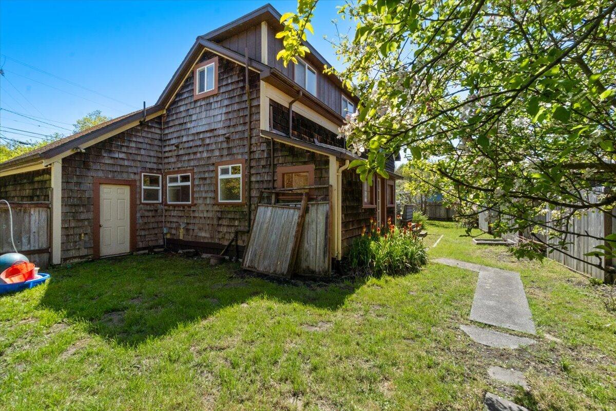 3245 West End Road Arcata, CA 95521 - Photo 25 of 28