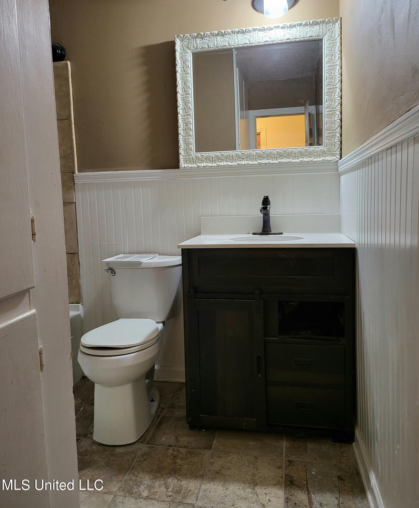 331 Barnes Street Jackson, MS 39206 - Photo 7 of 13 20230825_141151