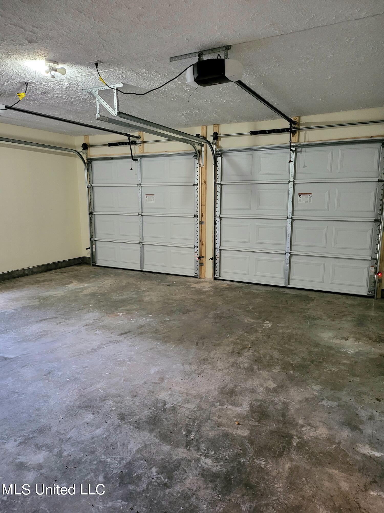 331 Barnes Street Jackson, MS 39206 - Photo 9 of 13 20230825_141437