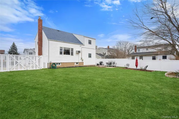 $649,000 | 299 28th Street, Copiague, NY 11726