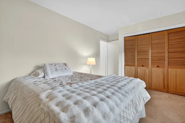 $425,000 | 1355 Blair Lane, Hoffman Estates, IL 60169