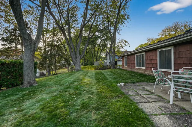 $425,000 | 1355 Blair Lane, Hoffman Estates, IL 60169