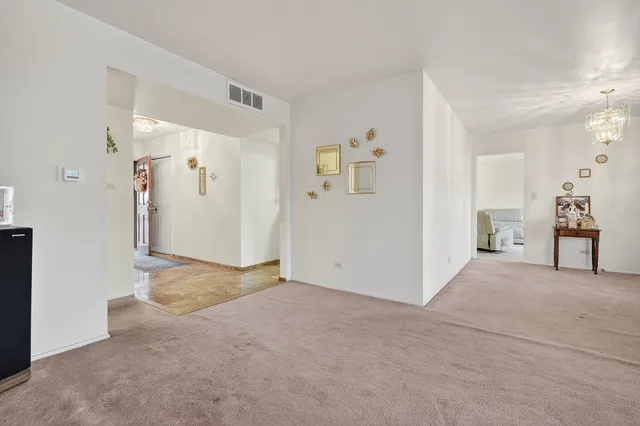 $425,000 | 1355 Blair Lane, Hoffman Estates, IL 60169