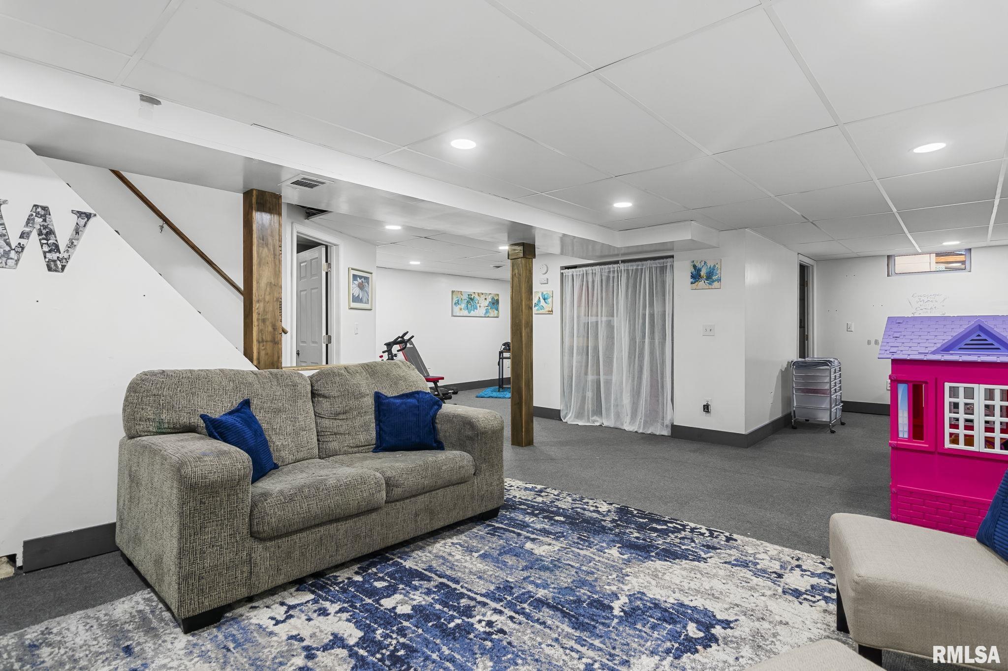 53 Rosaria Road Springfield, IL 62702 - Photo 23 of 34