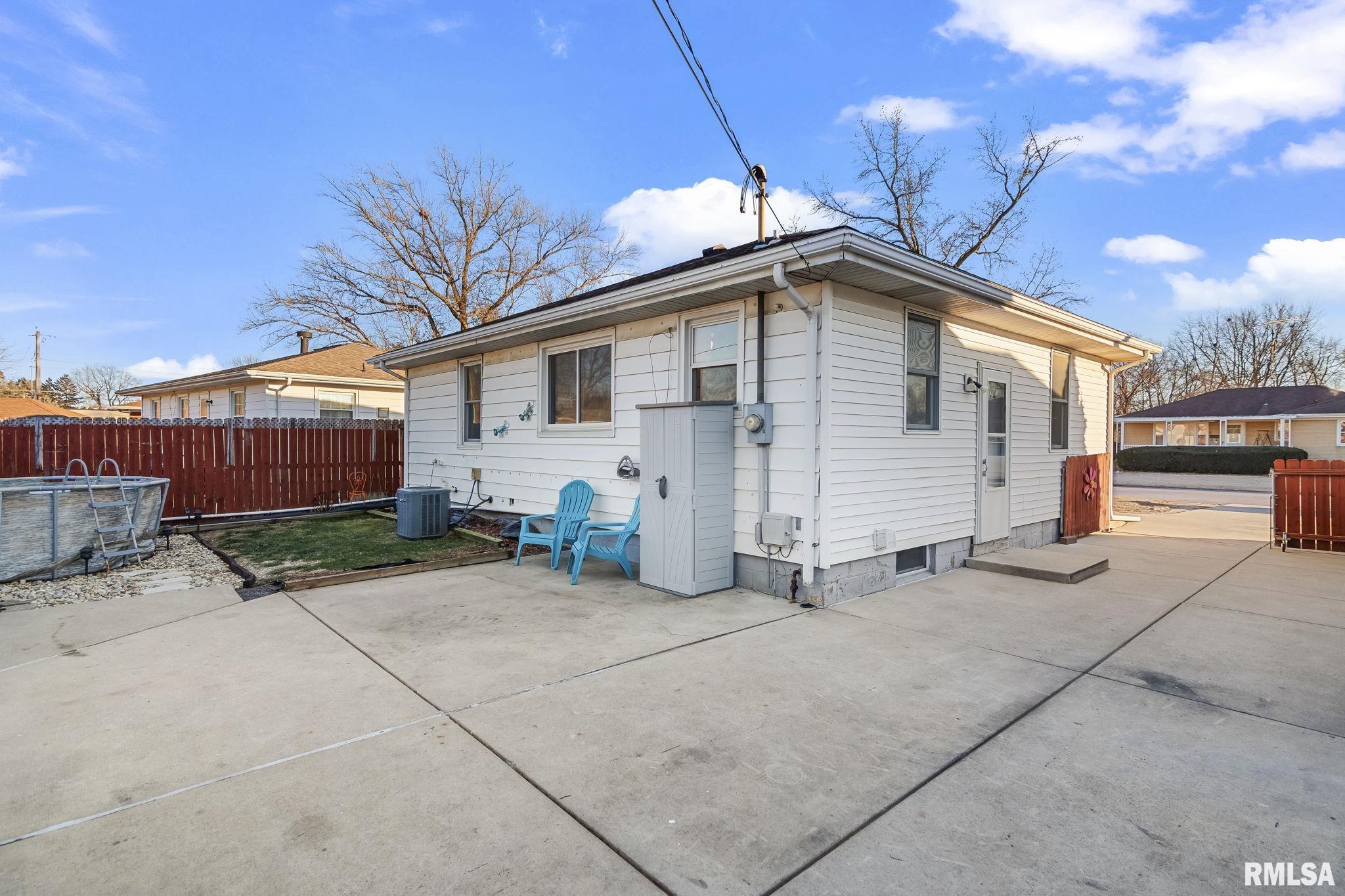 53 Rosaria Road Springfield, IL 62702 - Photo 31 of 34