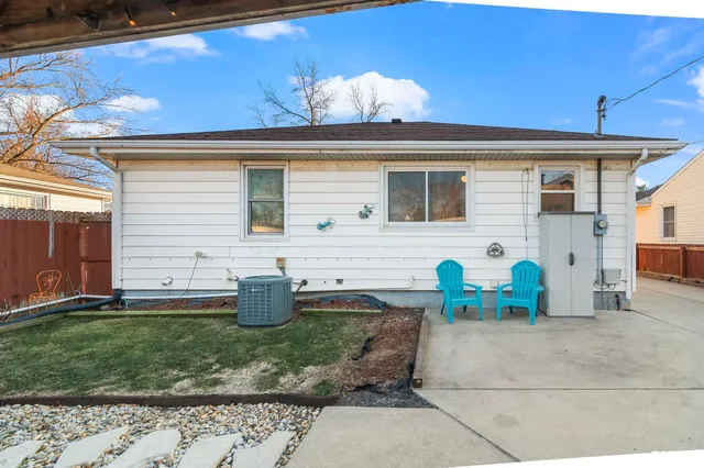 $130,000 | 53 Rosaria Road, Springfield, IL 62702