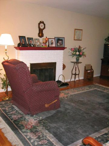 1908 Townsend Road Niskayuna, NY 12309 - Photo 3 of 12 Photo 3