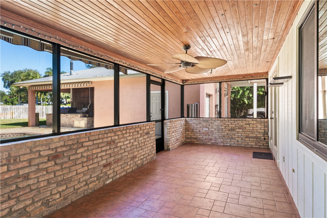 3336 8th Street Vero Beach, FL 32968 - Photo 24 of 36