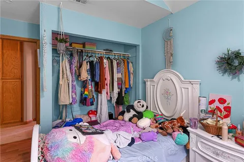 $449,000 | 5435 Heath Creek Drive, Wrightwood, CA 92397