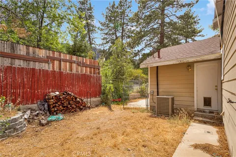 $449,000 | 5435 Heath Creek Drive, Wrightwood, CA 92397