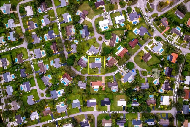 $1,270,000 | 10820 Southwest 125th Street, Miami, FL 33176