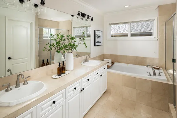 $3,695,000 | 810 Arroyo Court, Palo Alto, CA 94306