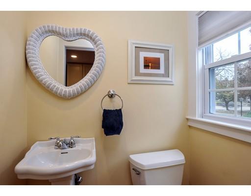 36 Reedsdale Road Milton, MA 02186 - Photo 18 of 23