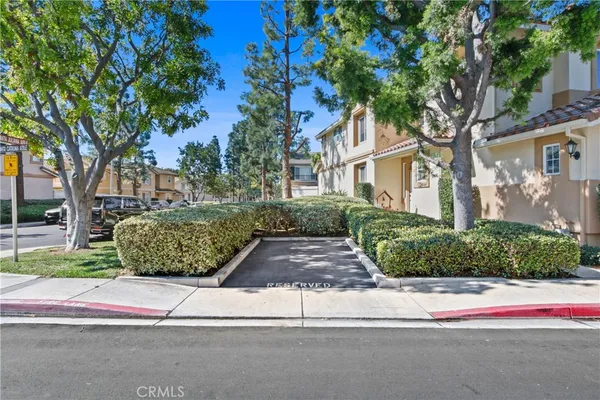 $5,200 | 22 Santa Catalina Aisle, Irvine, CA 92606