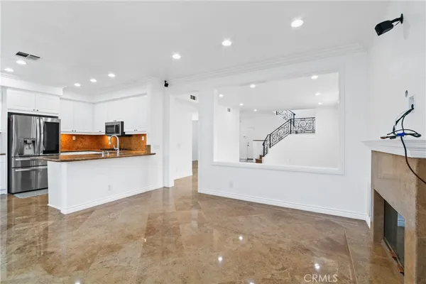 $5,200 | 22 Santa Catalina Aisle, Irvine, CA 92606