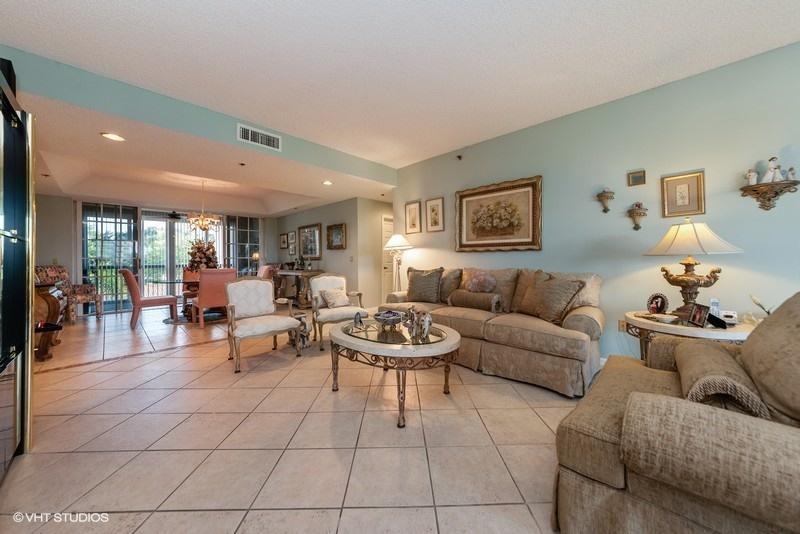 17244 Antigua Point Way Boca Raton, FL 33487 - Photo 3 of 11 living room
