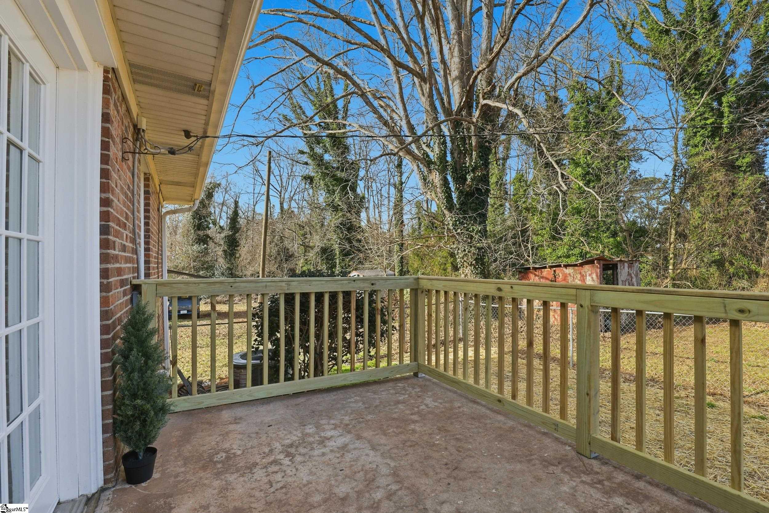 1614 Greenwood Road Laurens, SC 29360 - Photo 20 of 26