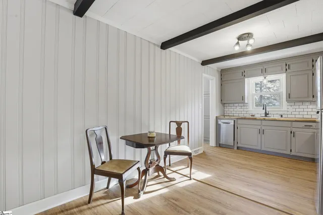 $250,000 | 1614 Greenwood Road, Laurens, SC 29360