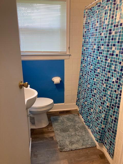 2620 Cannaday Road Northeast Roanoke, VA 24012 - Photo 8 of 15 bath