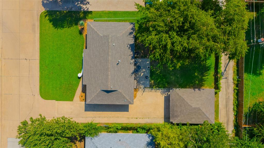 804 Haggard Street Plano, TX 75074 - Photo 35 of 40 an aerial view of a house