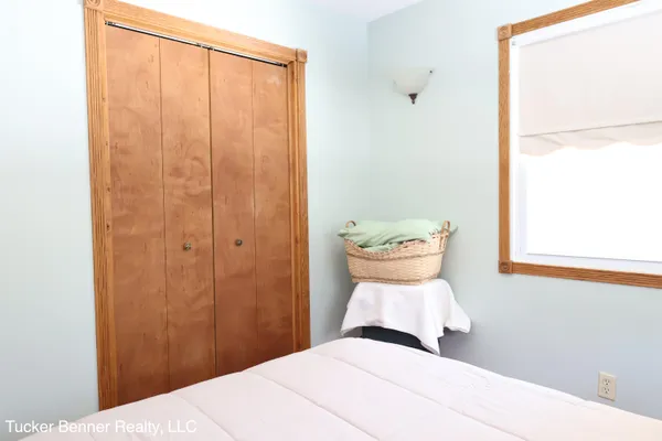 $468,700 | 2447 West White Lake Drive, Whitehall, MI 49461