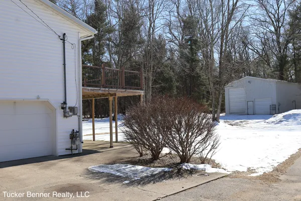 $439,700 | 2447 West White Lake Drive, Whitehall, MI 49461
