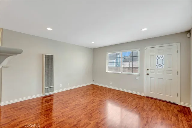 $3,150 | 605 20th Street, Unit C, Huntington Beach, CA 92648