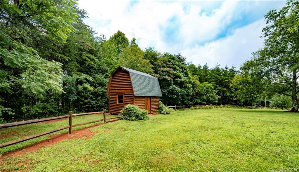 996 Hopewell Road Morganton, NC 28655 - Photo 7 of 32 Gallery Image 7