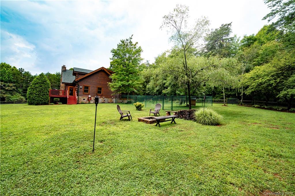 996 Hopewell Road Morganton, NC 28655 - Photo 10 of 32 Gallery Image 10