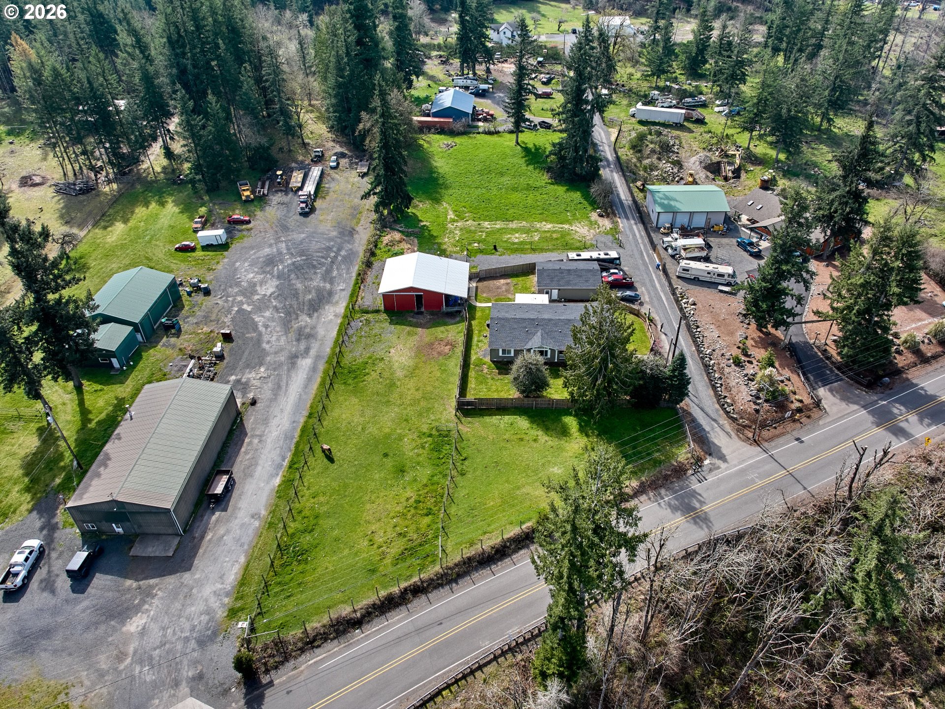 40299 Gates School Road Gates, OR 97346 - Photo 5 of 45