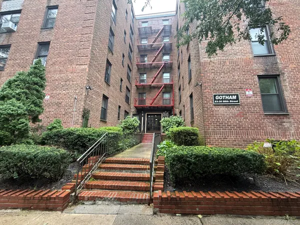 $299,000 | 83-30 98th Street, Unit 1A | Forest Park