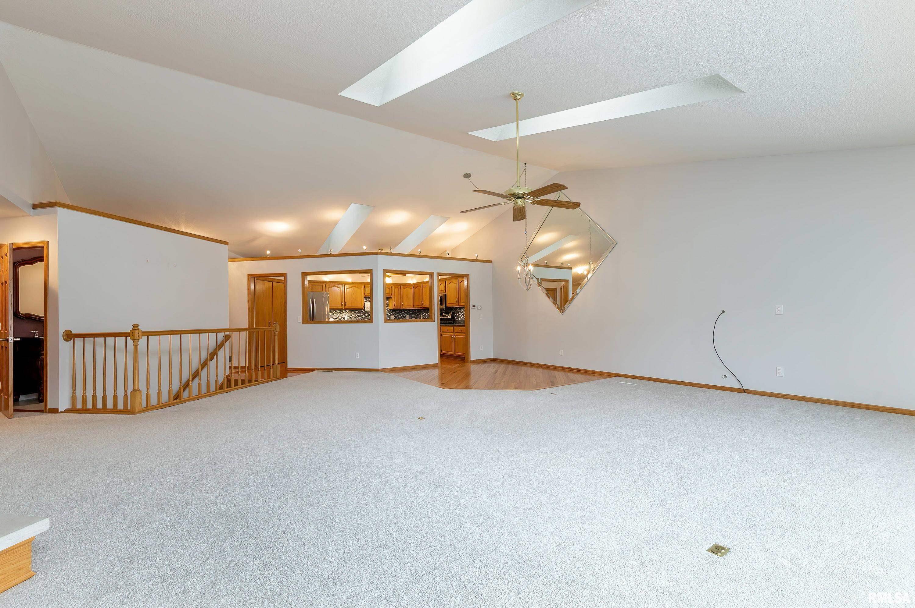 3367 East Ridge Drive Bettendorf, IA 52722 - Photo 12 of 39
