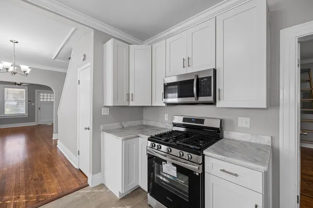 $239,000 | 930 North Belvedere Boulevard, Memphis, TN 38107