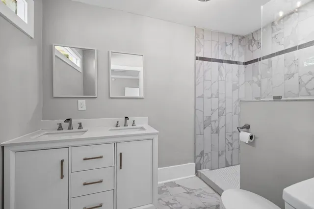 $239,000 | 930 North Belvedere Boulevard, Memphis, TN 38107