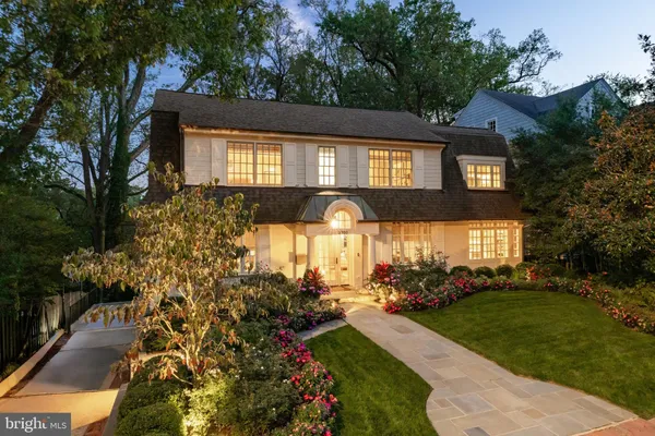 $6,250,000 | 3300 Newark Street Northwest, Washington, DC 20008