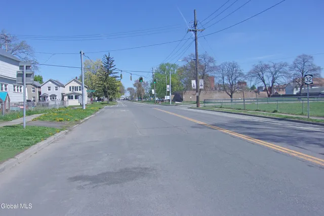 $139,900 | 1337 2nd Avenue, Watervliet, NY 12189