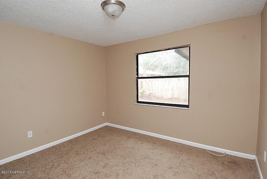 3864 Star Tree Road Jacksonville, FL 32210 - Photo 6 of 10 DSC_00810006