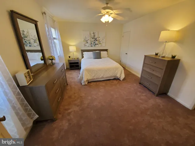 $1,950 | 615 C Lake Drive, Douglassville, PA 19518