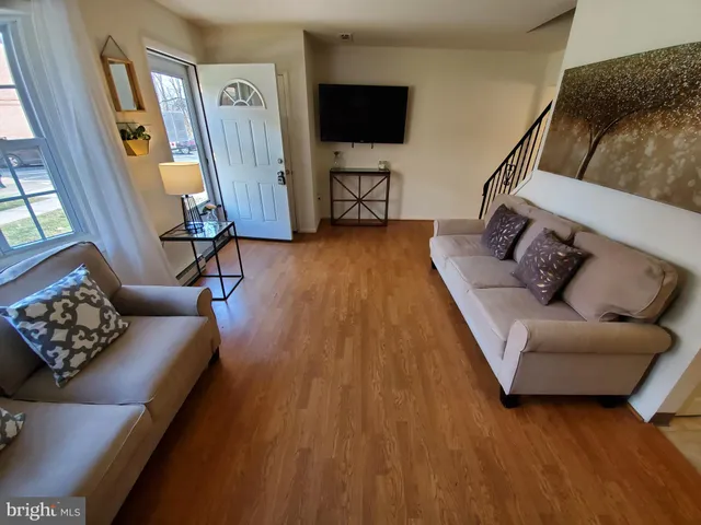 $1,950 | 615 C Lake Drive, Douglassville, PA 19518